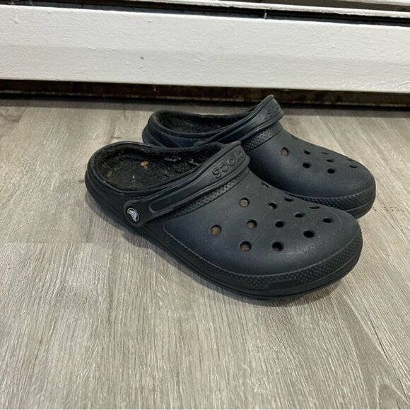 Crocs Classic Black Fleece-Lined Insulated Unisex Shoe Men’s Size 7 Women’s 9 - Picture 3 of 6